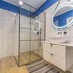 Park Apartment